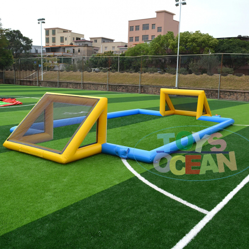 Kids Party Games - Grand terrain de football gonflable en